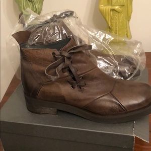 NEW IXOS ankle boot 42 SCARPI asparagus Forest color women 11–11.5 men 8.5-9